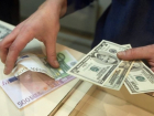 Евро и рубль подорожают в Молдове во вторник 