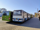 Автобусы в два ряда и мерзнущие люди на остановках - реальность центра Кишинева