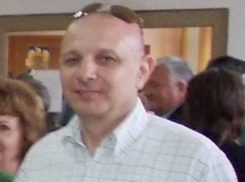 Самоубийство владельца известного туроператора ударило по миллионам румынским гражданам