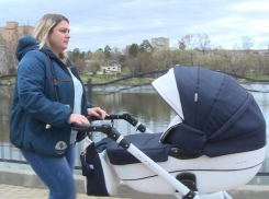 Любовь к гражданину Молдовы и рождение от него ребенка лишило женщину статуса многодетной матери