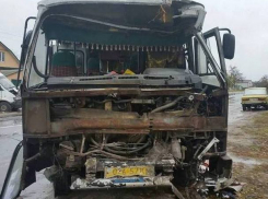 Много пассажиров пострадали в страшном столкновении маршруток под Киевом: опубликовано видео