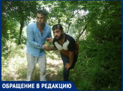 Озабоченные жители Отачь пристали к девушке и избили юношу и ребенка