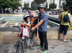 Чистая вода - здоровый ребенок: в Кишиневе прошел марш в поддержку улучшения качества воды