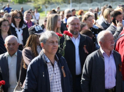 Полиция начала составлять протоколы из-за георгиевских лент