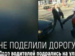 Mortal Combat посреди улицы в столице