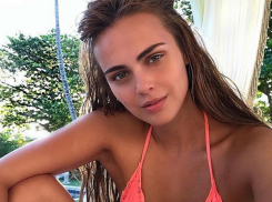 «Маленькие сиськи» главной красотки Молдовы Ксении Дели удивили челябинского мужчину 