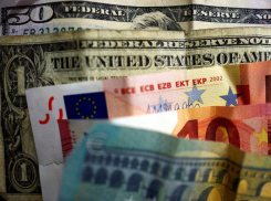 Молдавский лей укрепится на выходные - евро и доллар отступают 