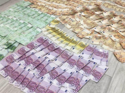 Семь человек были задержаны в Молдове за отмывание денег в особо крупных размерах 