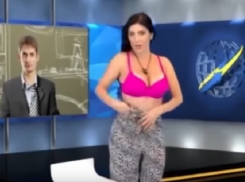 Популярная телеведущая полностью разделась в прямом эфире, показывая лечебную гимнастику