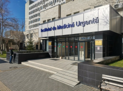 Унижения, агрессия и разглашение данных: в Молдове пересмотрят правила для медиков