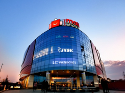 Почти весь комплекс MallDova закрывается на период угрозы коронавируса