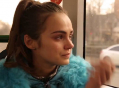 Ксения Дели стала гастарбайтером в России и моет полы за еду