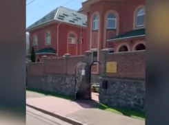 На избирательном участке в Киеве совершенно пусто