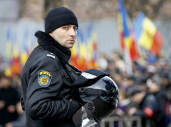 Молдавским полицейским могут повысить зарплаты до 12 тысяч