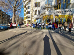 «Свободу Саакашвили». В Кишиневе активисты вышли на акцию-протеста