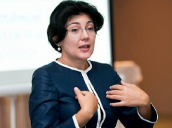 Сильвия Раду рассказала о своих квартирах, участках, машинах и заграничных счетах