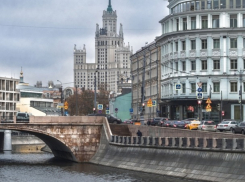 Гражданин Молдовы, наркотики, Москва,  погоня, неудачный заплыв – сценарий для остросюжетного фильма