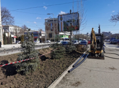 Аллею бульвара Григоре Виеру в Кишиневе активно реконструируют