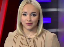 Известную украинскую телеведущую наказали за троллинг Петра Порошенко в прямом эфире