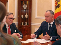 Додон - послам ЕС: Моя риторика остается неизменной и не зависит от того, в какую столицу я совершаю визит 