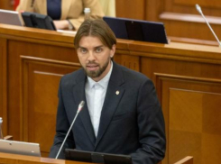 Парламент выделил 12 млн леев на первый этап строительства Национального стадиона