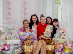 В Бельцах малыши, рожденные 1 июня, получили подарки