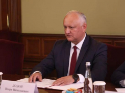 Додон: «обсудили в Москве возможность прямых поставок газа в Молдову после смены власти»