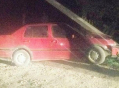 Армагеддон в селе Сынжерейского района устроил водитель, протаранивший столб