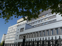 Одно из отделений Института неотложной медицинской помощи закрыли на карантин