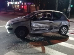 Жуткая гибель молодого человека в ДТП в центре Кишинева попала на видео