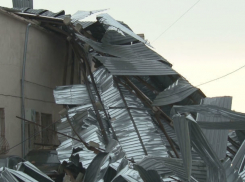 Форс-мажор в ПМР: штормовой удар уничтожил автомобили и парализовал работу криминалистов