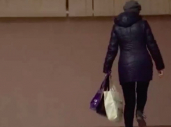 Женщину, поваленную на землю бандитами в Кишиневе, спас отважный прохожий