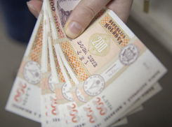 Каждые 10 минут - новый иск: в Молдове растет число должников 