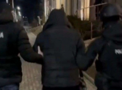 В Рышканах мужчину вывезли в лес, избили и заставили копать себе могилу  
