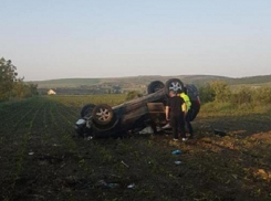 Опасная гонка по Кишиневу пьяных мужчин на иномарке завершилась ее переворотом