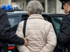 Жестокое обращение со стариком-инвалидом: в Италии арестовали сиделку из Молдовы