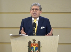 Михай Гимпу обиделся на своих «имперских» коллег и совершил демарш в парламенте