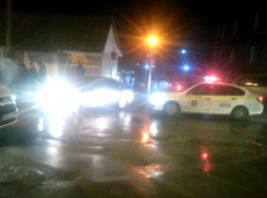 Автомобилист сбил женщину с ребенком на переходе в центре Комрата и сбежал