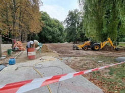 Продолжается благоустройство парка «Долина Роз»