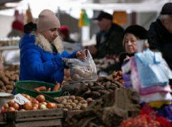 Из-за слабого спроса в Молдове подешевели овощи