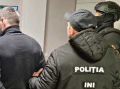 Трое кишиневских полицейских предстанут перед судом по делу о присвоении денег задержанного