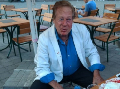Кровавое избиение знаменитого друга Фрэнка Синатры совершил мужчина в Одессе