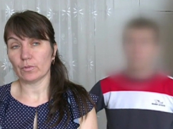 Отдала здоровым, забрала больным: мать не узнала сына после нескольких дней службы в армии Молдовы 