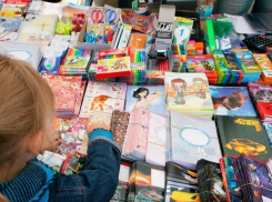 Чебан анонсировал открытие школьных ярмарок