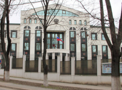 Посольство России в Кишиневе открывает книгу соболезнований в связи с гибелью российского посла в Анкаре 