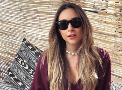 Дочь турецкого миллионера разбилась на частном самолете с подругами, возвращаясь с девичника в Эмиратах 