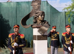 Памятник знаменитому белорусскому просветителю и издателю первых печатных книг открыли в Кишиневе