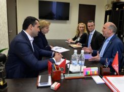 Зинаида Гречаный провела встречу с послом США в Молдове 