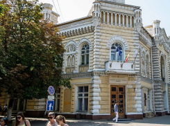 Возного освободили от должности начальника отдела по контролю и защите животных 