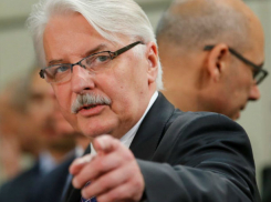 «Наивную веру» украинцев, что Европа выиграет за них конфликт с Россией, высмеяли в Польше